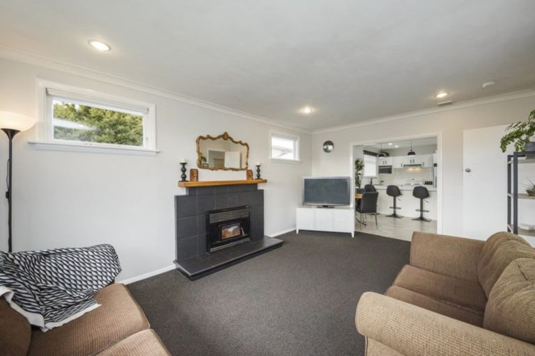 Photo of property in 8 Leigh Place, Awapuni, Palmerston North, 4412