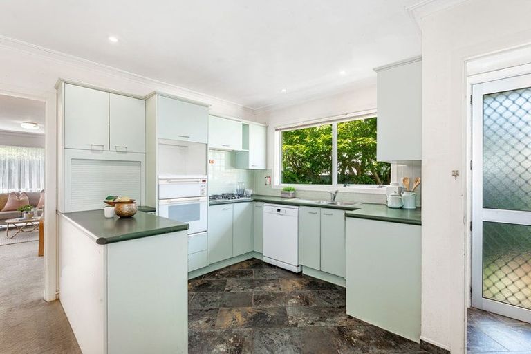 Photo of property in 244b Waiwhetu Road, Waterloo, Lower Hutt, 5011