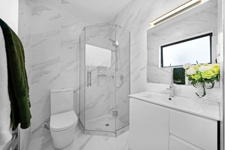 Photo of property in 68 Kano Way, Hobsonville, Auckland, 0616