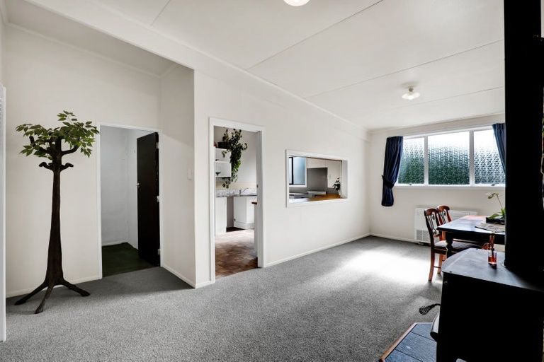 Photo of property in 38 London Street, Eltham, 4322