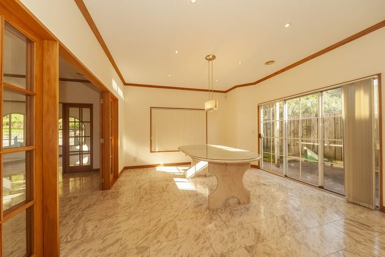 Photo of property in 15 Amesbury Drive, Churton Park, Wellington, 6037