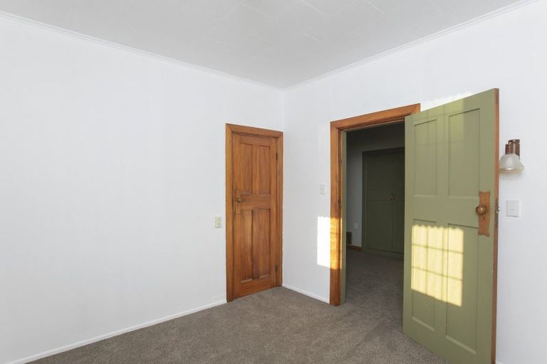 Photo of property in 89 Esplanade, Kaiti, Gisborne, 4010