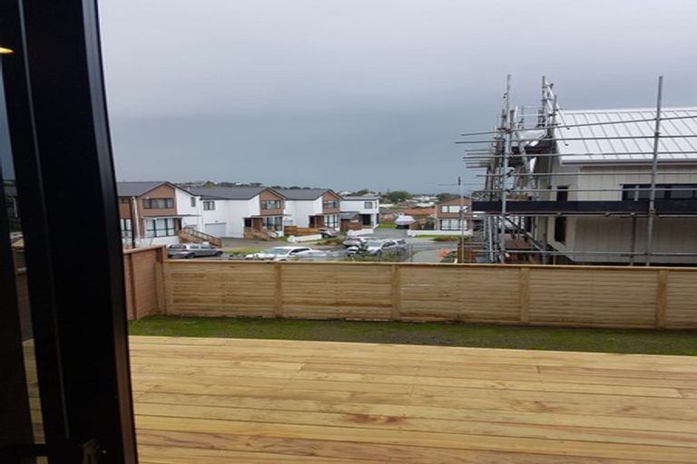 Photo of property in 9 Seafarer Crescent, Stanmore Bay, Whangaparaoa, 0932