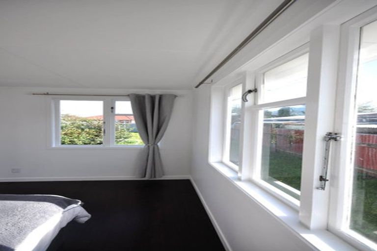 Photo of property in 16 Grant Crescent, Masterton, 5810