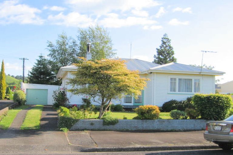 Photo of property in 27 Huia Street, Taumarunui, 3920