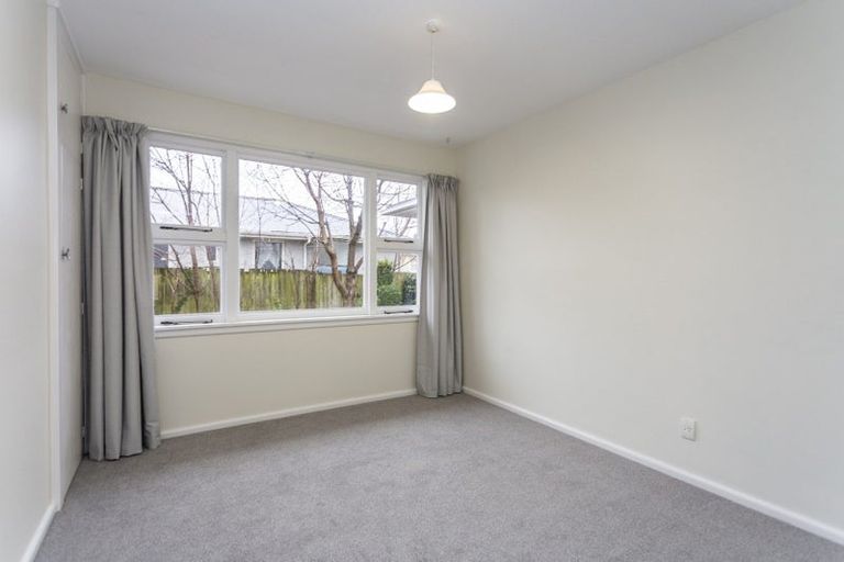 Photo of property in 32 Hounslow Street, Ilam, Christchurch, 8041