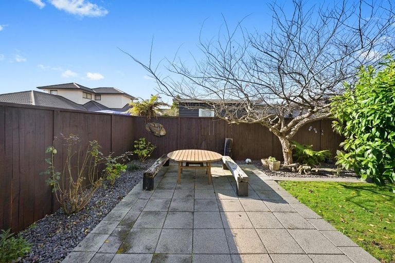 Photo of property in 6 Sovereign Place, Rototuna North, Hamilton, 3210