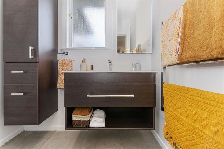 Photo of property in 6 Kaka Street, Western Heights, Rotorua, 3015