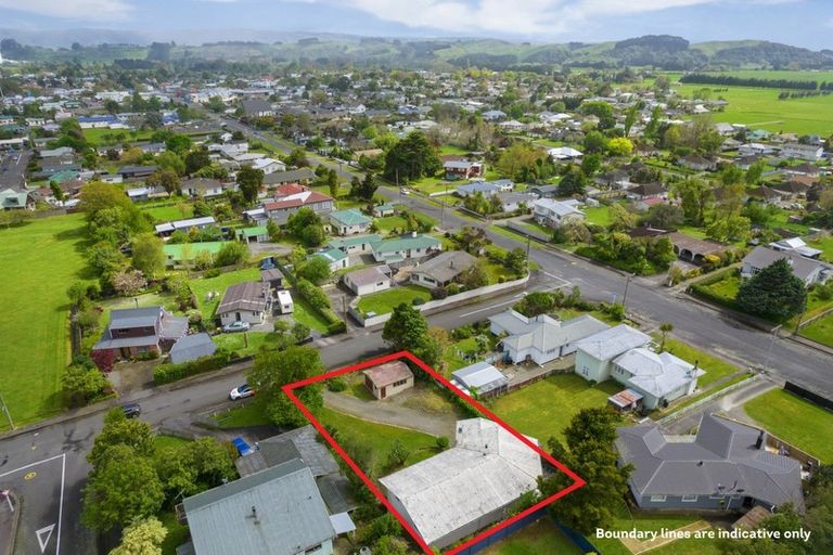 Photo of property in 1 Lawson Street, Pahiatua, 4910