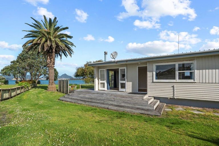 Photo of property in 52 One Tree Point Road, One Tree Point, 0118