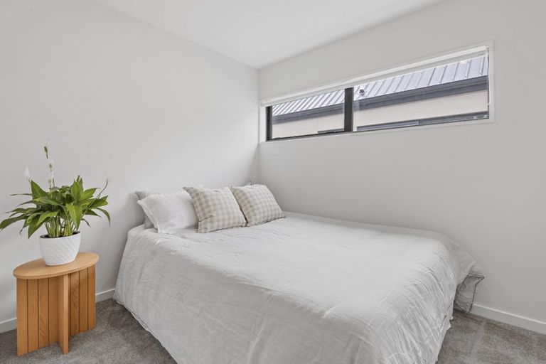 Photo of property in 11/6 Skibbereen Drive, Halswell, Christchurch, 8025