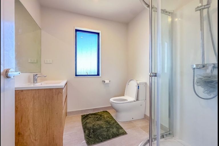 Photo of property in 3/26 Toru Street, Te Atatu Peninsula, Auckland, 0610