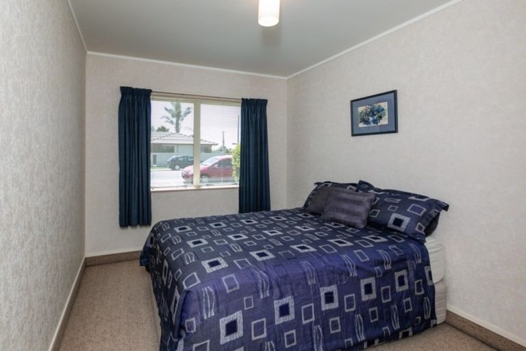 Photo of property in 211 Frimley Avenue, Frimley, Hastings, 4120