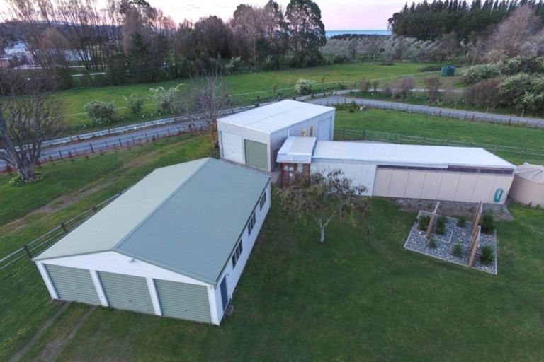 Photo of property in 36 Stafford Drive, Ruby Bay, Mapua, 7005