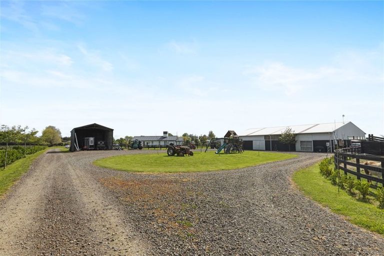 Photo of property in 27c Marshmeadow Road, Newstead, Hamilton, 3286