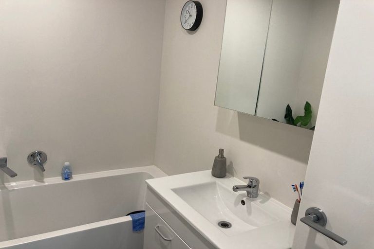 Photo of property in 6b Petherick Street, Taita, Lower Hutt, 5011