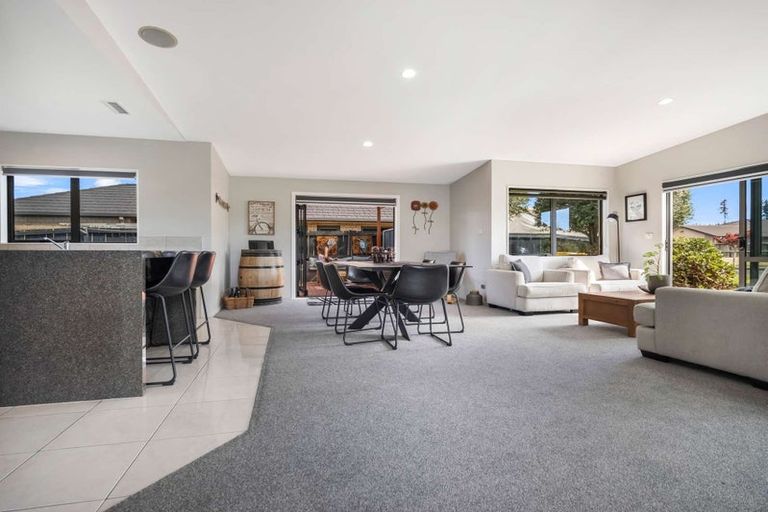 Photo of property in 4 Carroll Place, Owhata, Rotorua, 3010