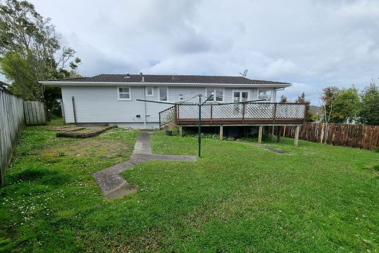 Photo of property in 44 Juniper Road, Sunnynook, Auckland, 0620