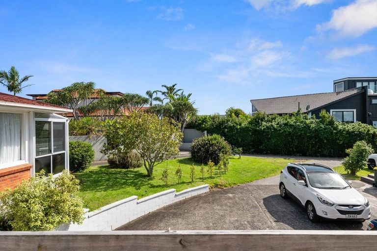 Photo of property in 3/240 Hurstmere Road, Takapuna, Auckland, 0622