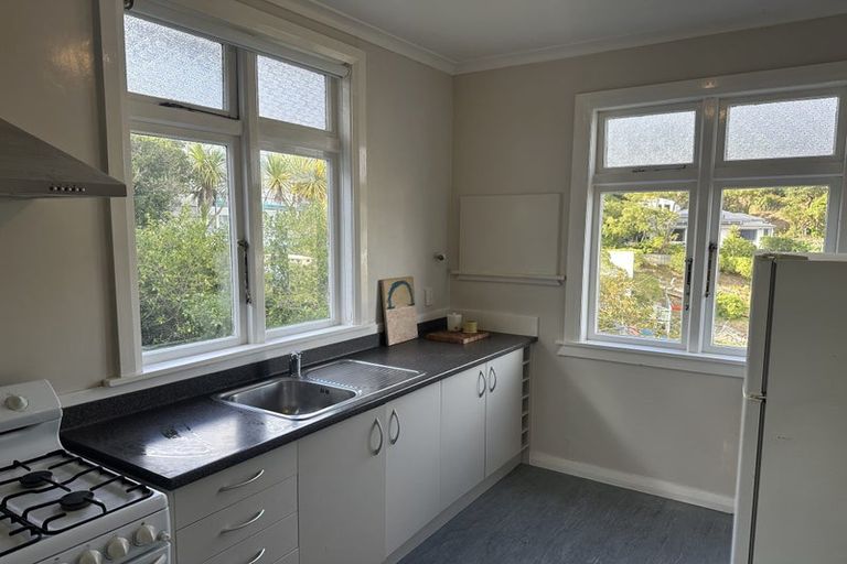 Photo of property in 3/27 Grass Street, Roseneath, Wellington, 6011