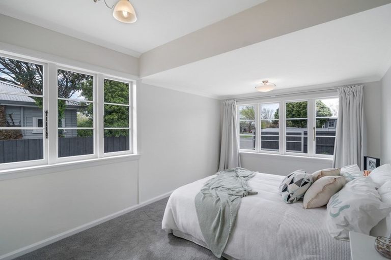 Photo of property in 21 Young Street, Somerfield, Christchurch, 8024