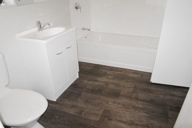 Photo of property in 72 Vardon Road, St Andrews, Hamilton, 3200