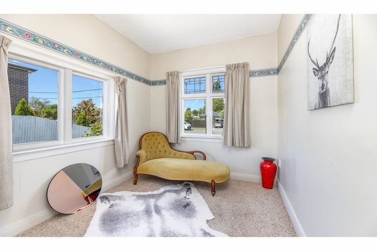 Photo of property in 131 Olliviers Road, Phillipstown, Christchurch, 8011