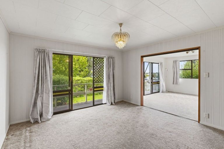 Photo of property in 27 Brandon Street, Otaki, 5512