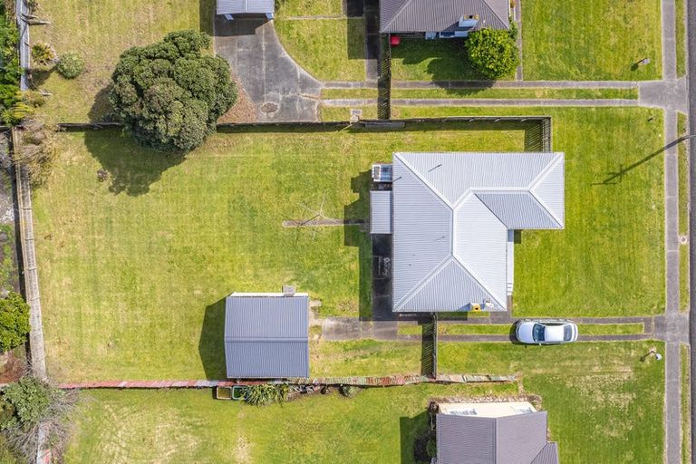 Photo of property in 15 Cornfoot Street, Castlecliff, Whanganui, 4501