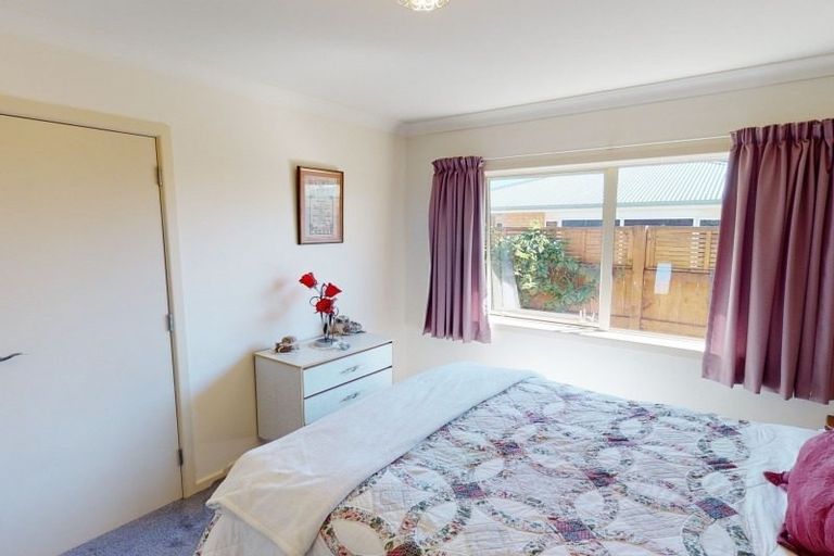 Photo of property in 20 Reeve Street, Levin, 5510