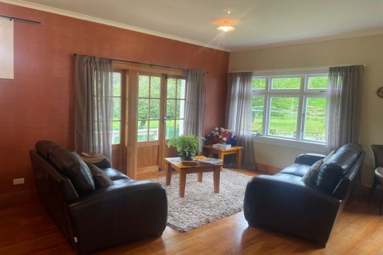 Photo of property in 709 Weber Road, Waitahora, Dannevirke, 4971