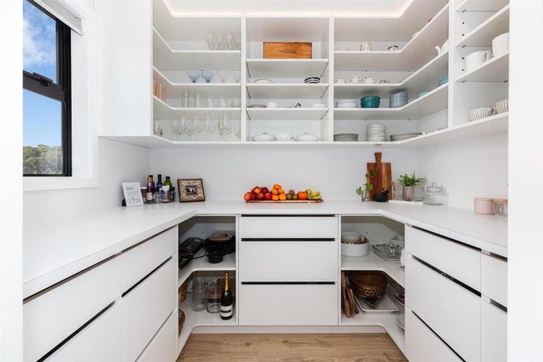 Photo of property in 65 Exploration Way, Whitby, Porirua, 5024