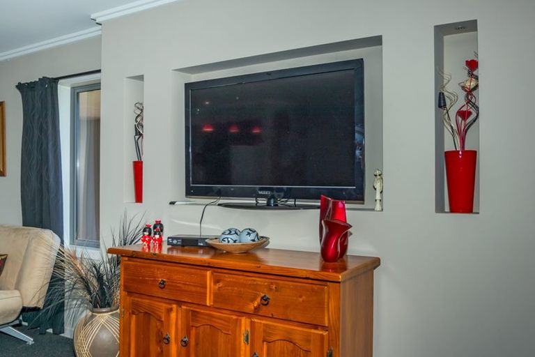 Photo of property in 17 Lakeland Avenue, Twizel, 7901