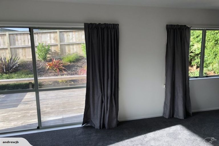 Photo of property in 112 Stanmore Bay Road, Stanmore Bay, Whangaparaoa, 0932