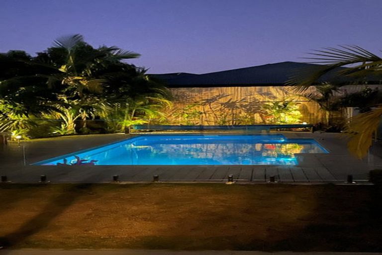 Photo of property in 2 Taimoana Close, Mangawhai Heads, Mangawhai, 0505