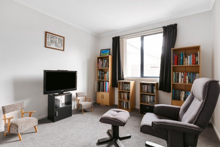 Photo of property in 7 Beachmere Place, Papamoa Beach, Papamoa, 3118