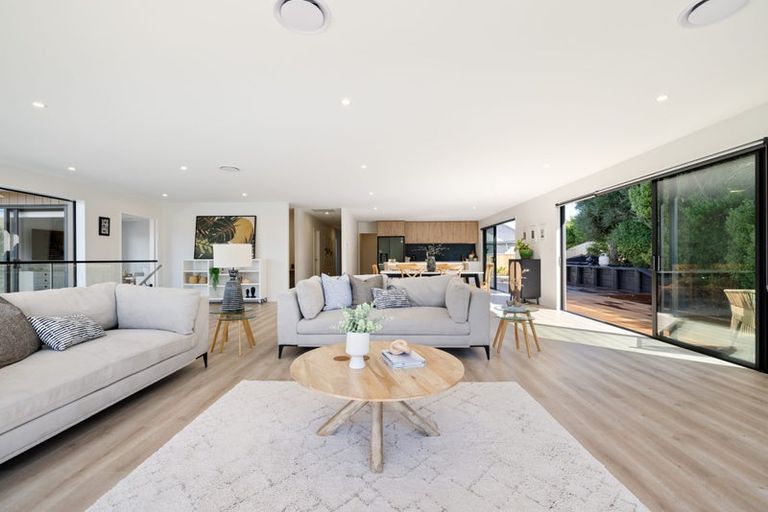 Photo of property in 5 Minsons Lane, Kennedys Bush, Christchurch, 8025