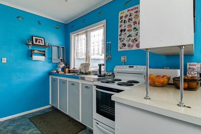 Photo of property in 15 Percy Spiller Avenue, Maraenui, Napier, 4110