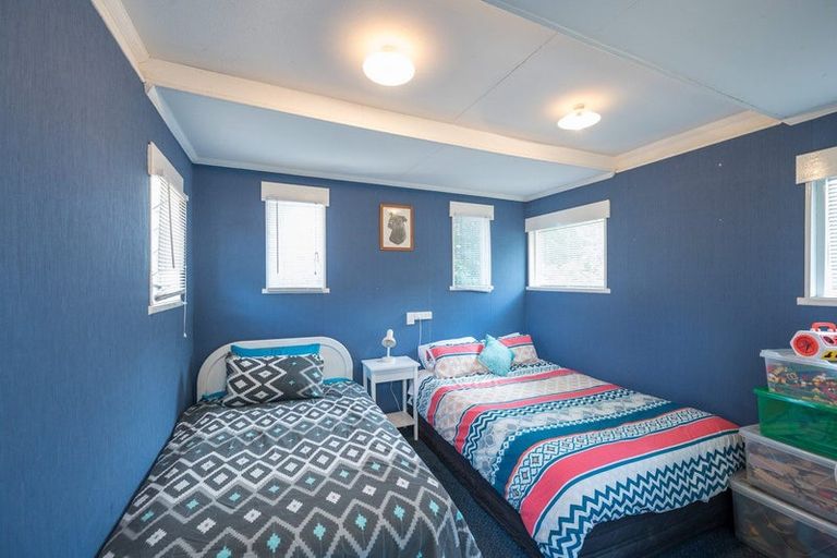 Photo of property in 22 Black Street, Stoke, Nelson, 7011