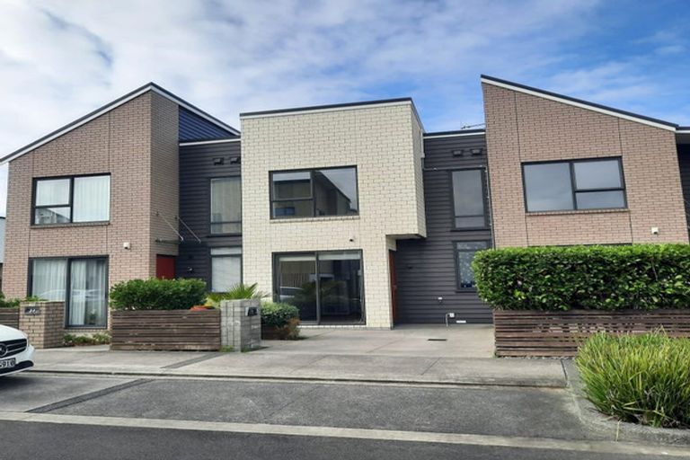 Photo of property in 29 Saltmarsh Road, Hobsonville, Auckland, 0616