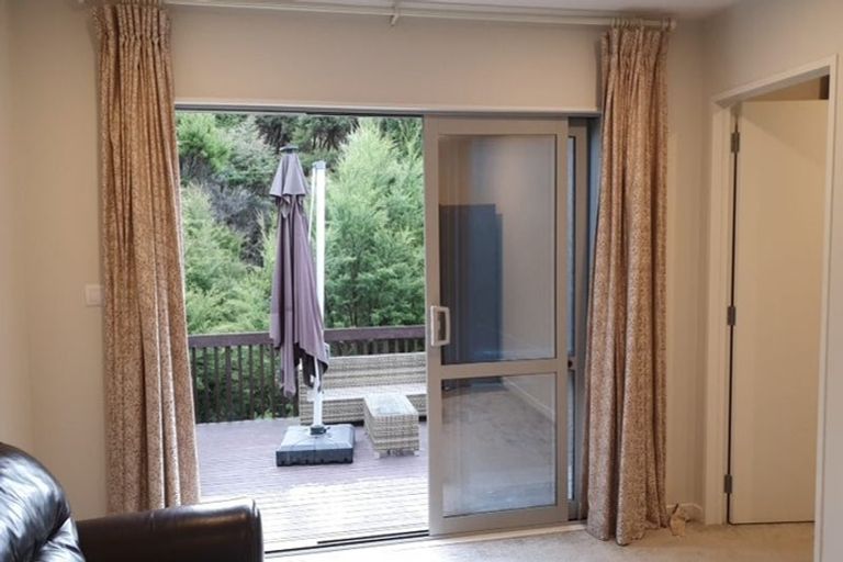 Photo of property in 53 Blacks Road, Greenhithe, Auckland, 0632