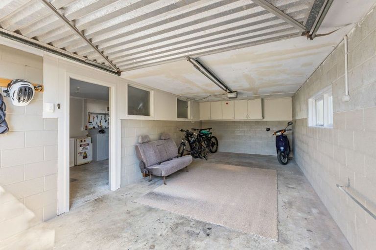 Photo of property in 65a Riversdale Drive, Merrilands, New Plymouth, 4312