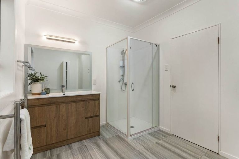 Photo of property in 1/16 Matipo Road, Mairangi Bay, Auckland, 0630