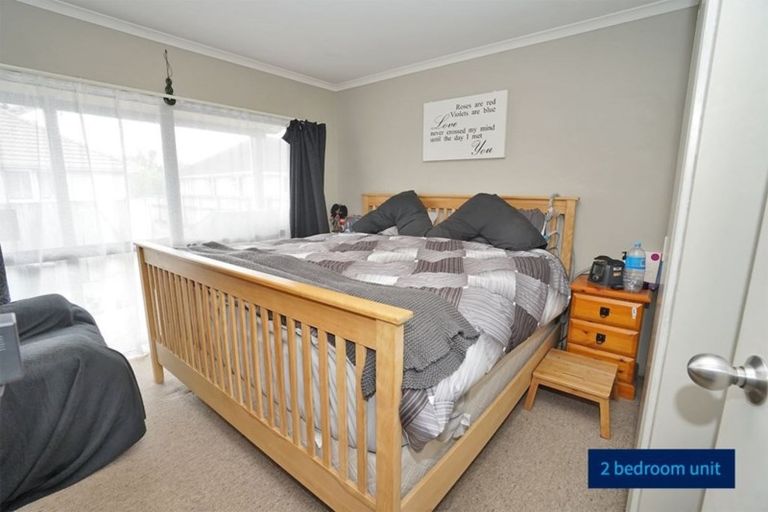 Photo of property in 12 Yeats Crescent, Fairfield, Hamilton, 3214