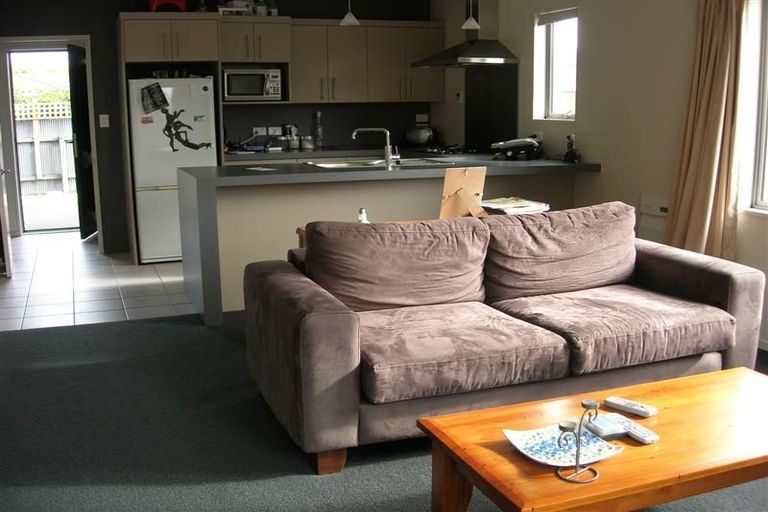 Photo of property in 212b Lincoln Road, Addington, Christchurch, 8024