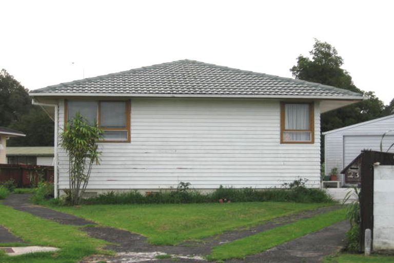 Photo of property in 23 Tabitha Crescent, Henderson, Auckland, 0612