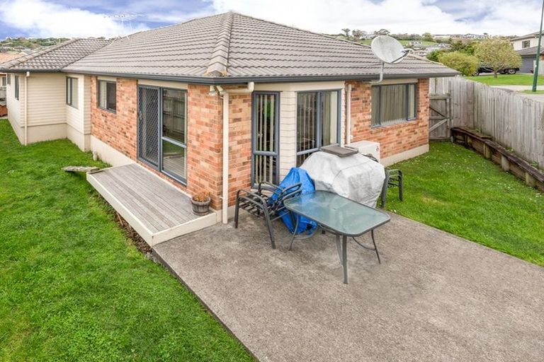 Photo of property in 5 Orbit Place, Flat Bush, Auckland, 2019