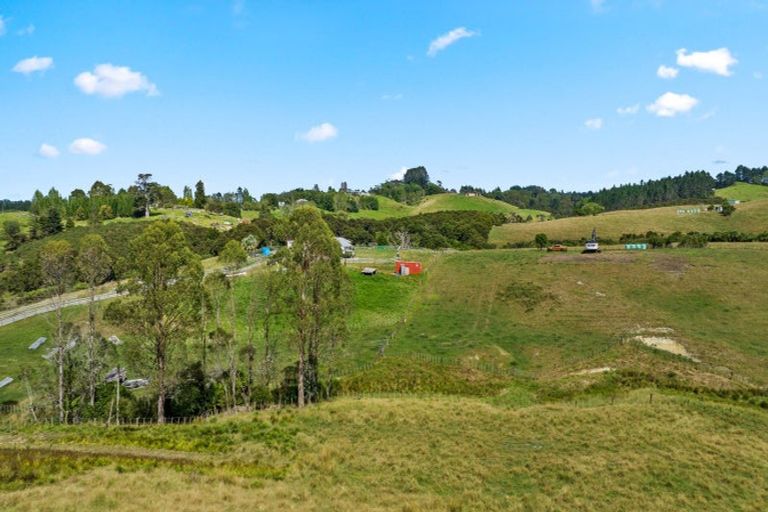 Photo of property in 53a Russell Road, Wainui, 0992