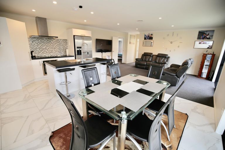 Photo of property in 36 Hartis Avenue, Huntly, 3700