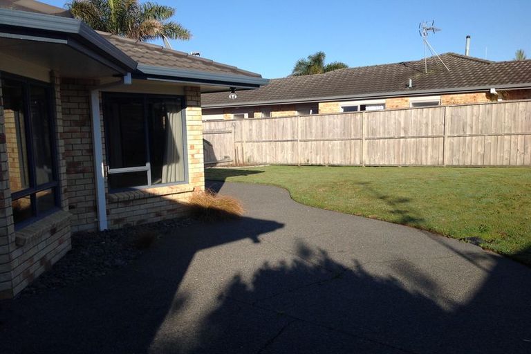Photo of property in 73 Santa Monica Drive, Papamoa Beach, Papamoa, 3118